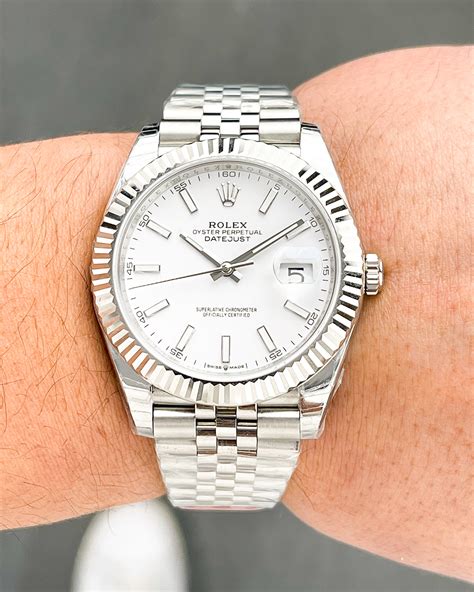 fluted or smooth bezel rolex|rolex datejust 41mm fluted bezel.